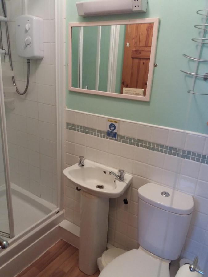 Beachcomber Guest house Swansea